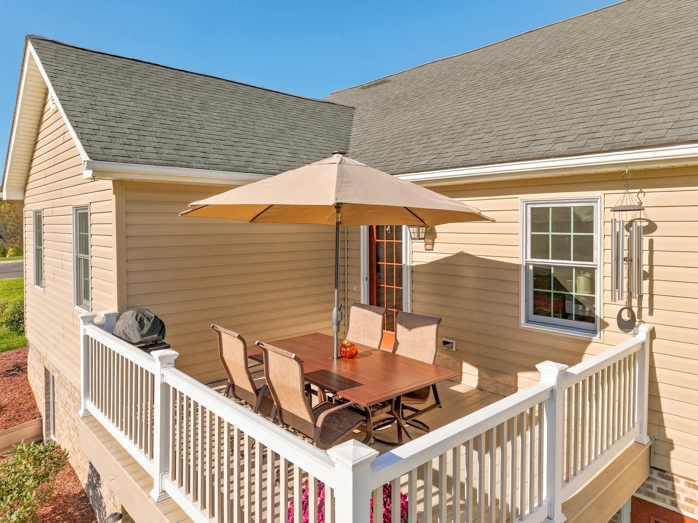 20 FOXCREST RIDGE