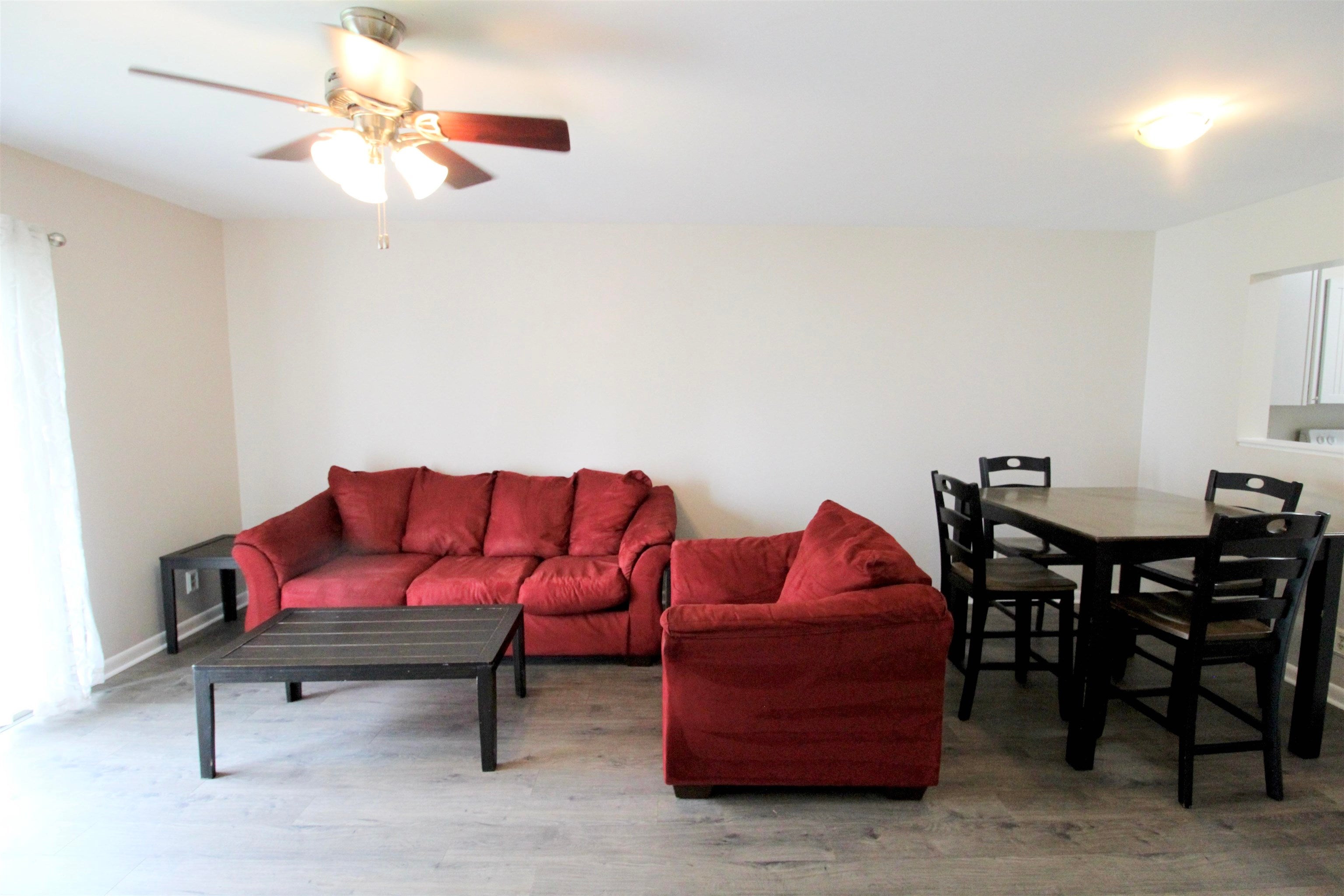 1390 HUNTERS RD B