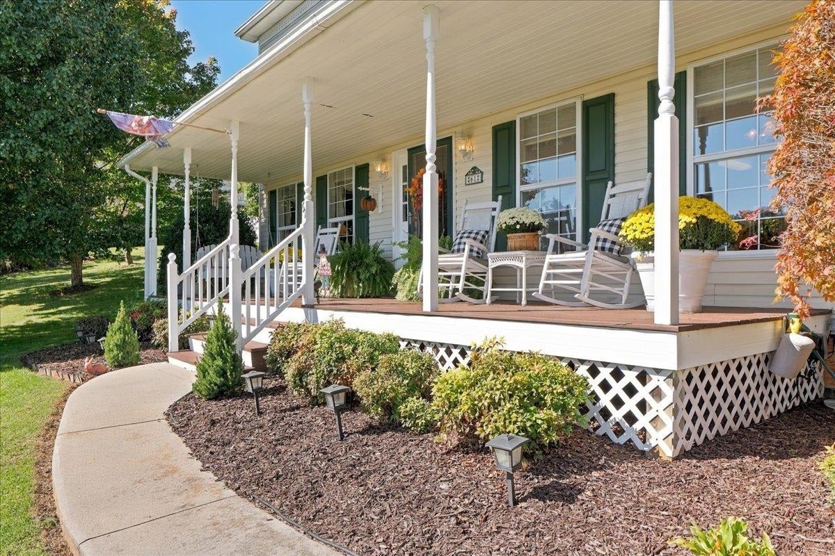 61 CONFEDERACY DR