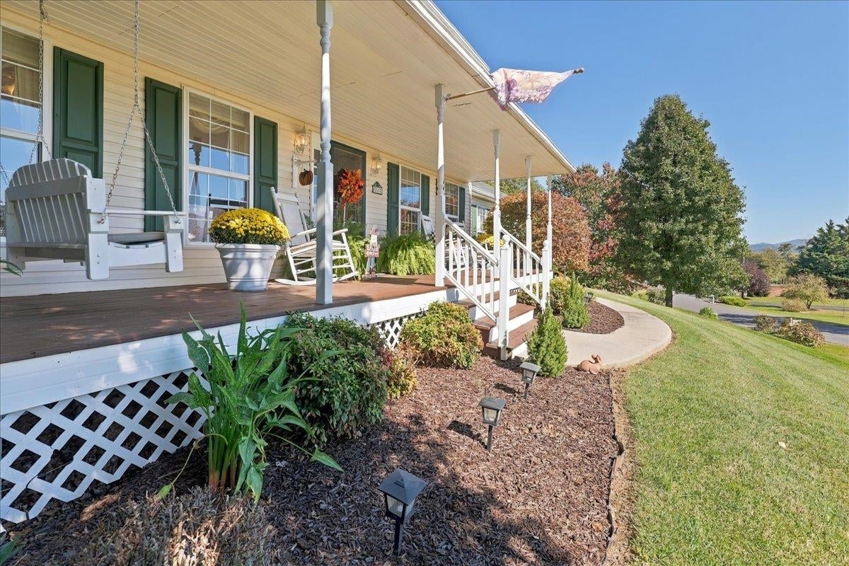 61 CONFEDERACY DR