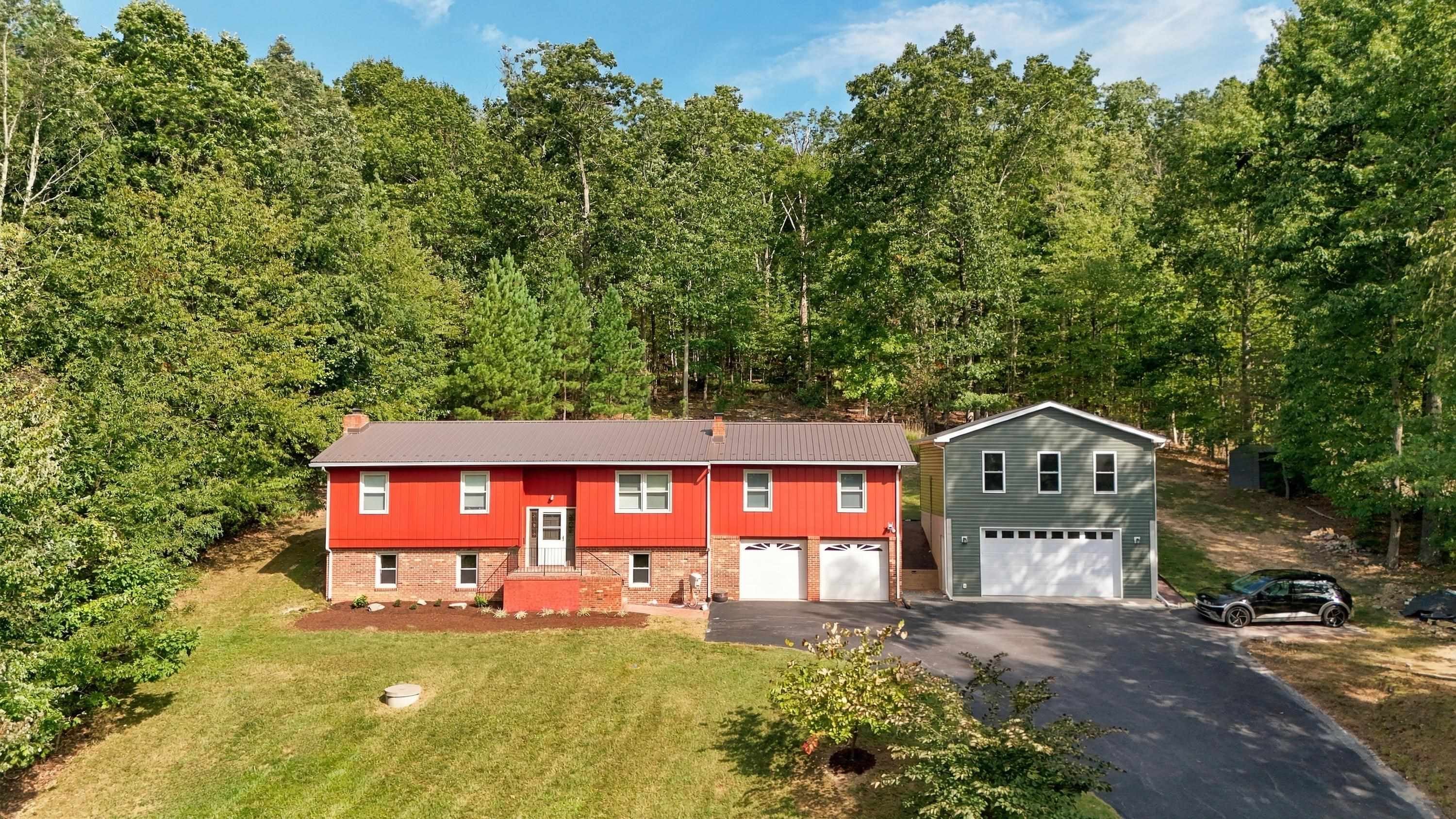 722 CALF MOUNTAIN RD
