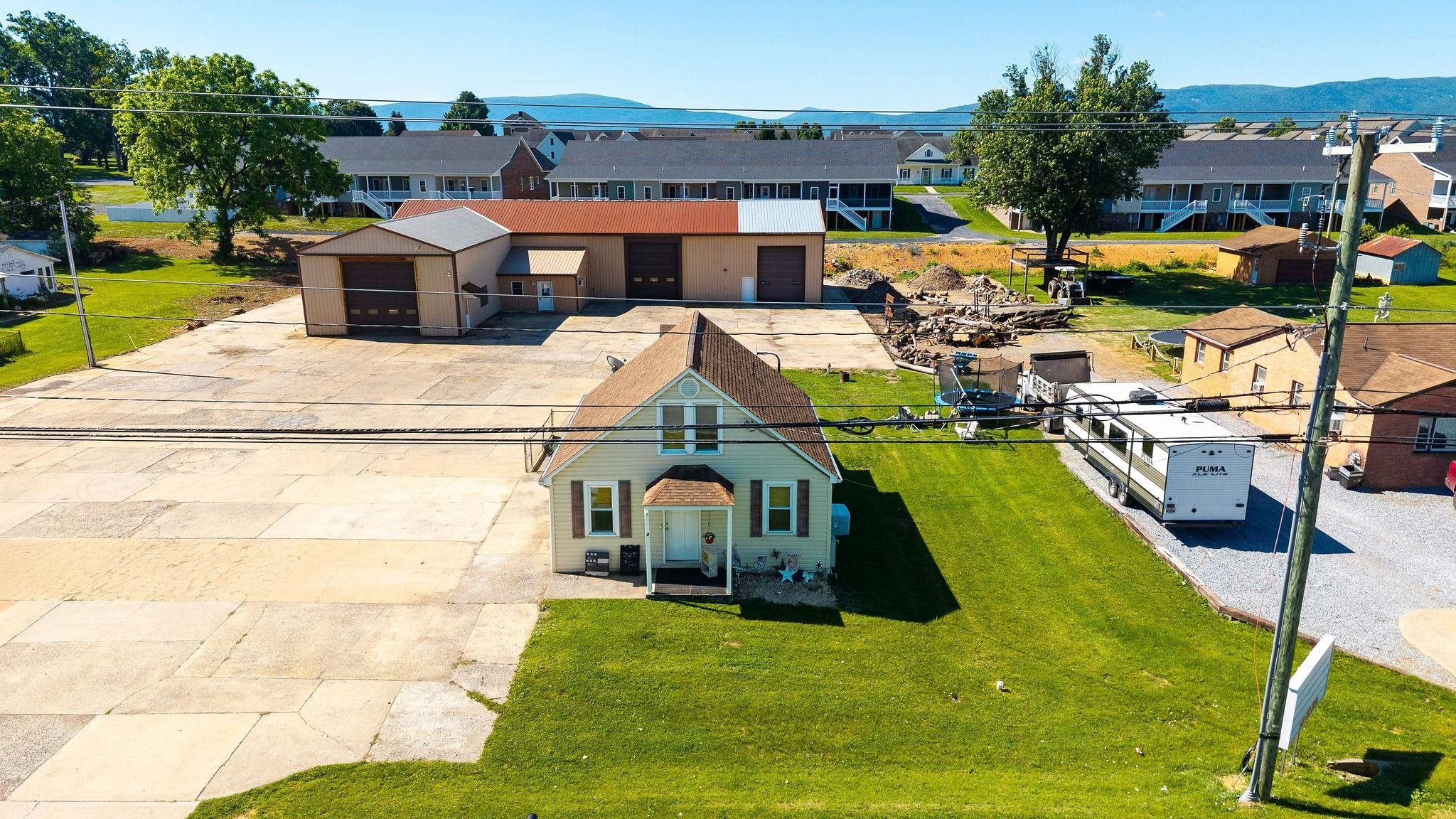 3231 STUARTS DRAFT HWY