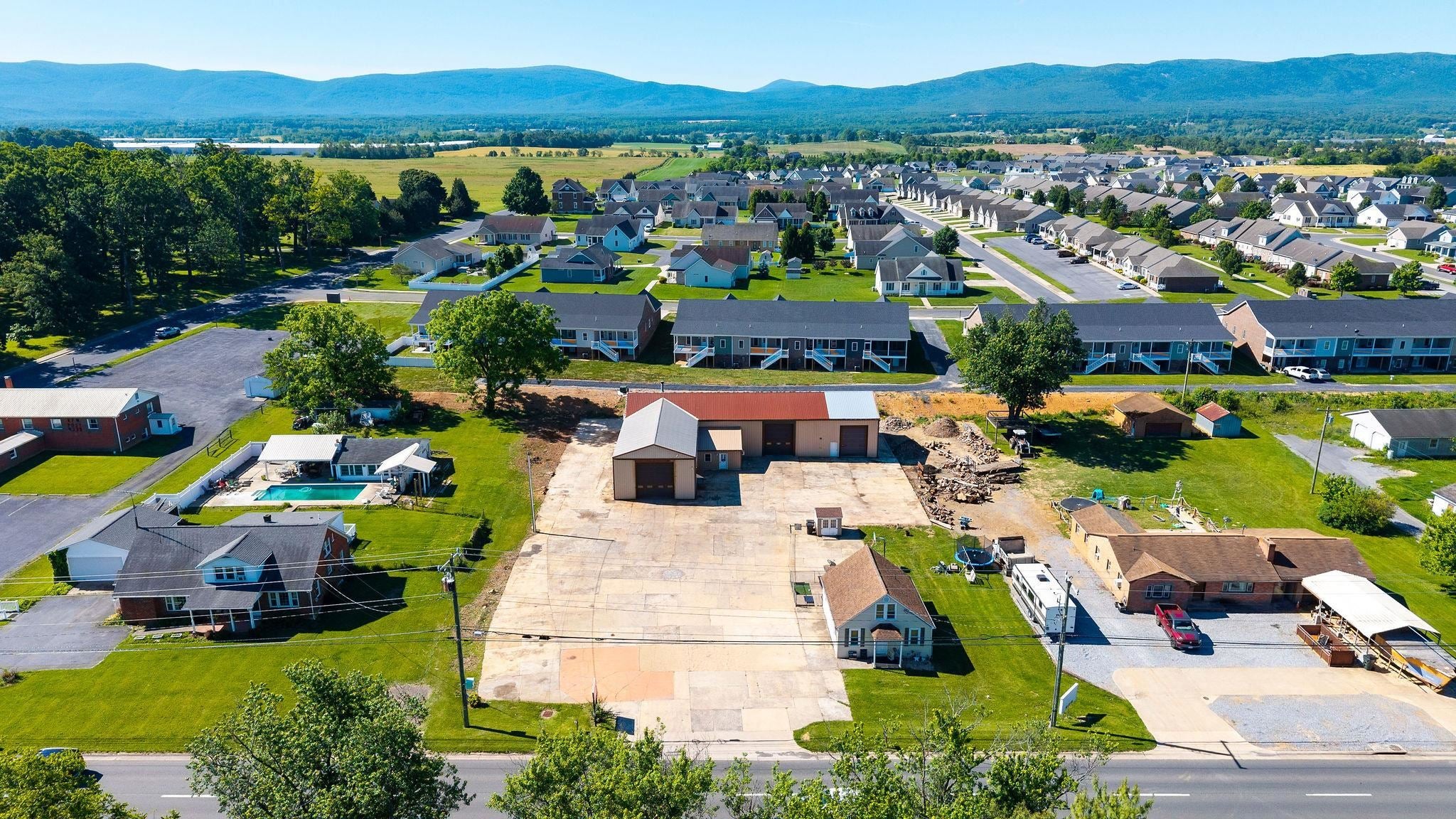 3231 STUARTS DRAFT HWY