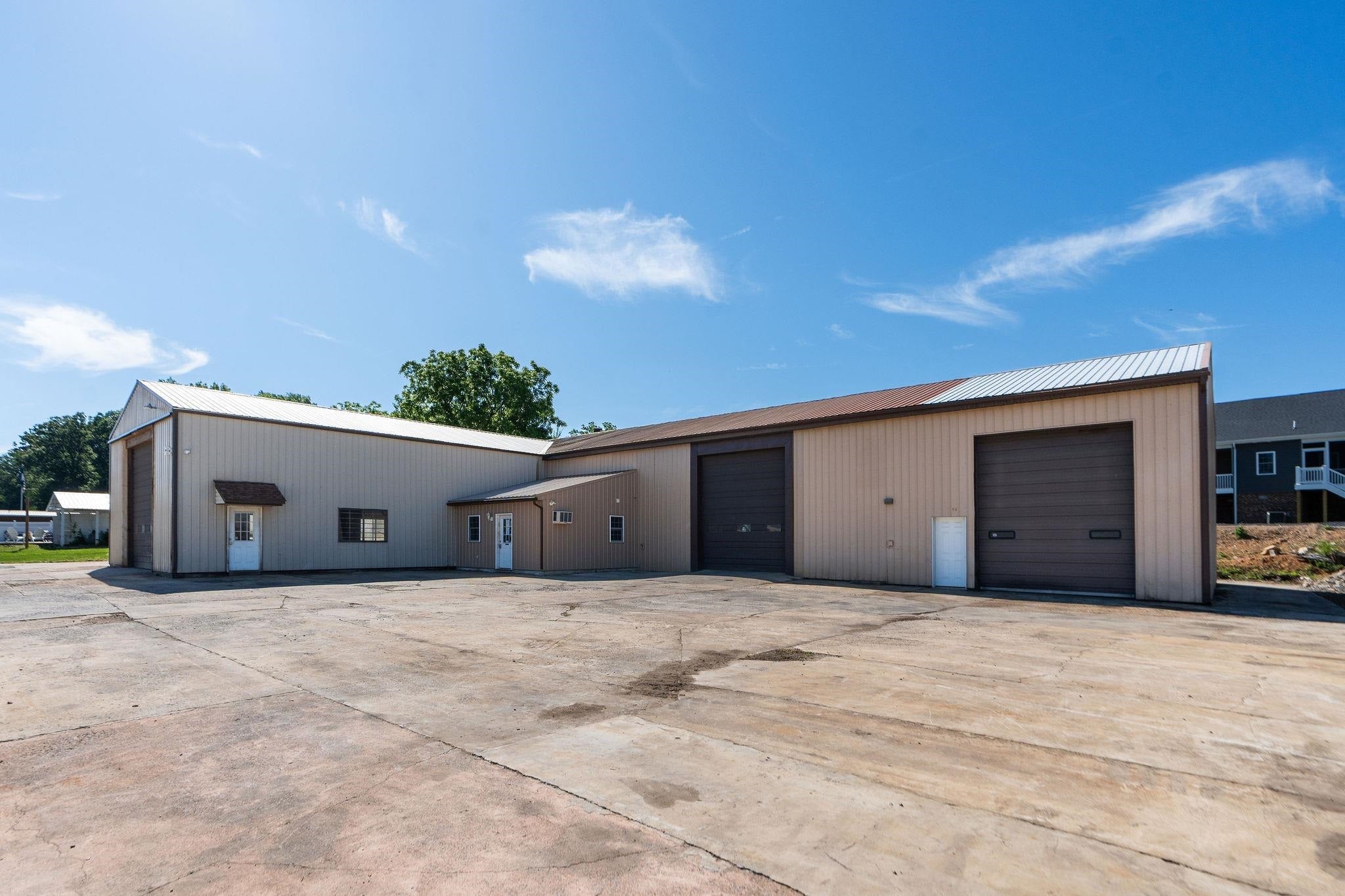 3231 STUARTS DRAFT HWY