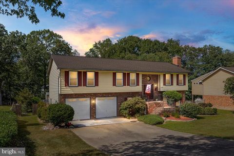 Photo of 3908 Doran Rd, Fredericksburg, VA 22407 (MLS # VASP2036892)