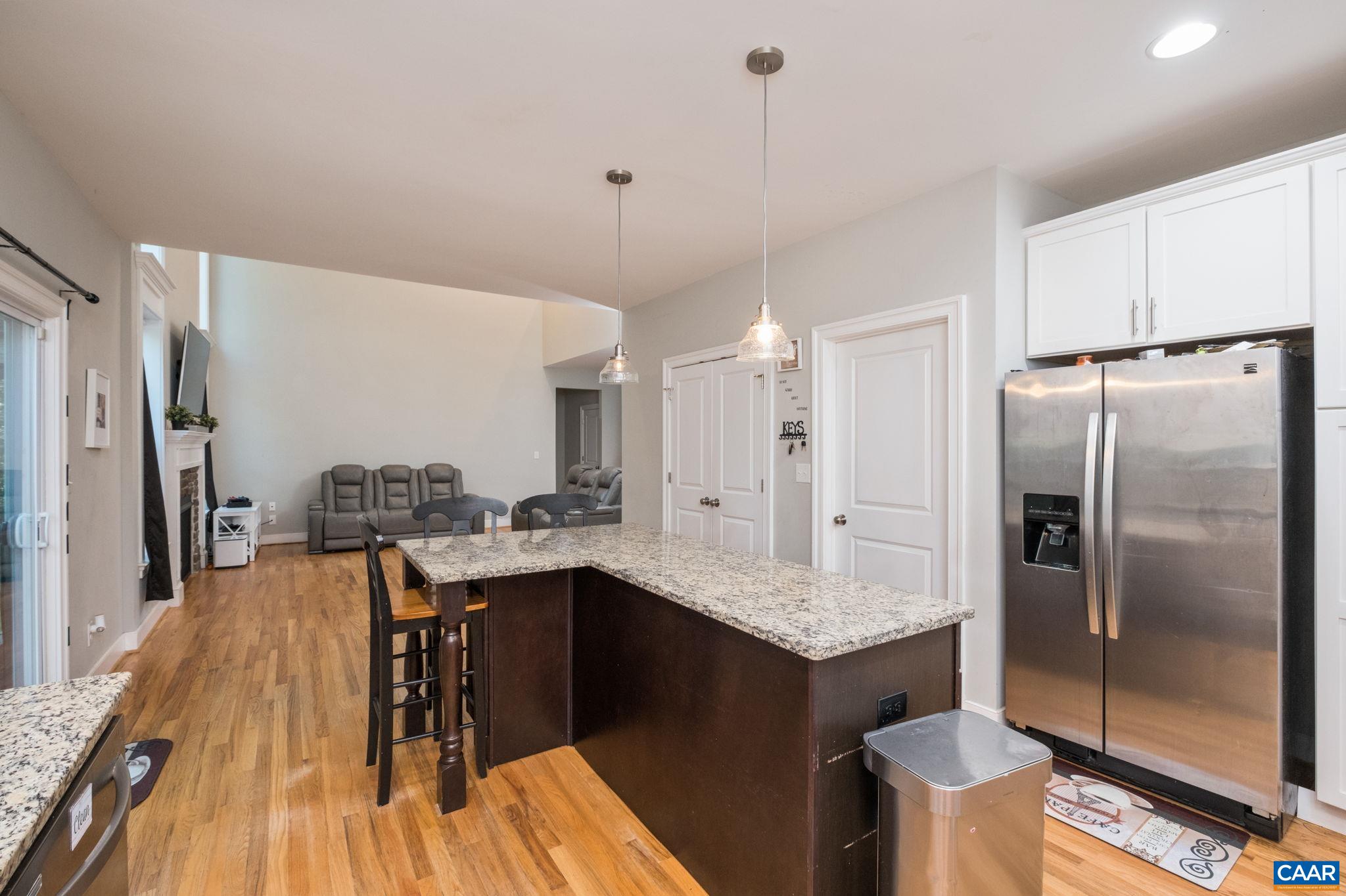 118 LOGAN DR