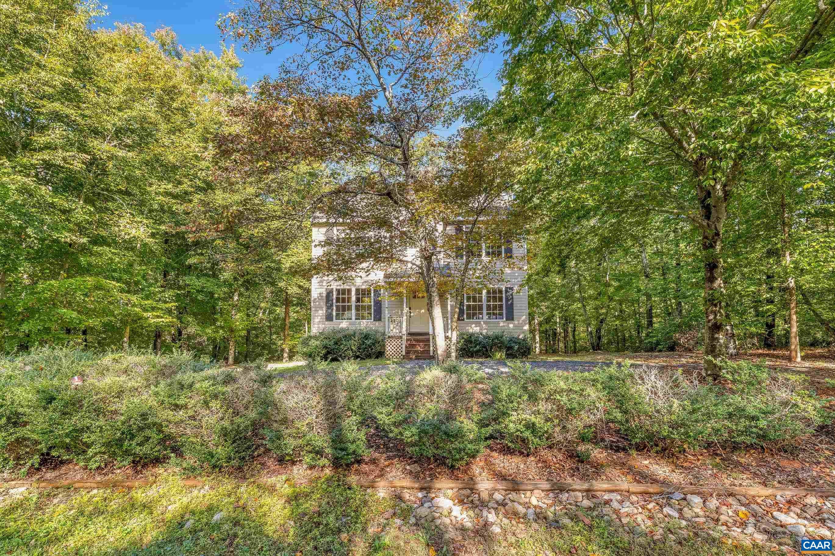 16 SANDY BEACH CT