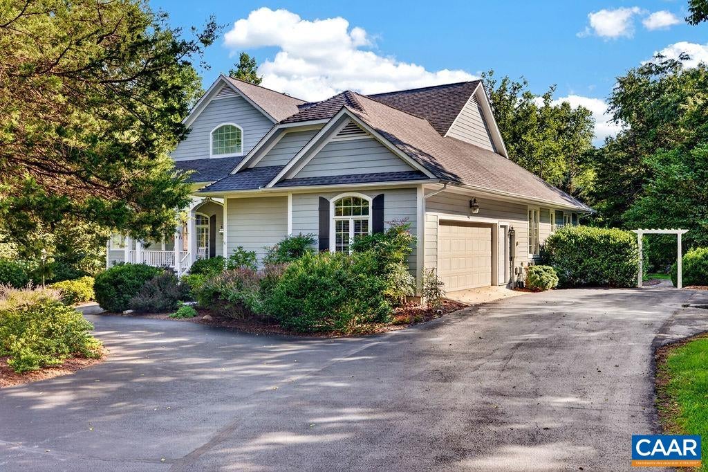 540 CEDAR MEADOW DR