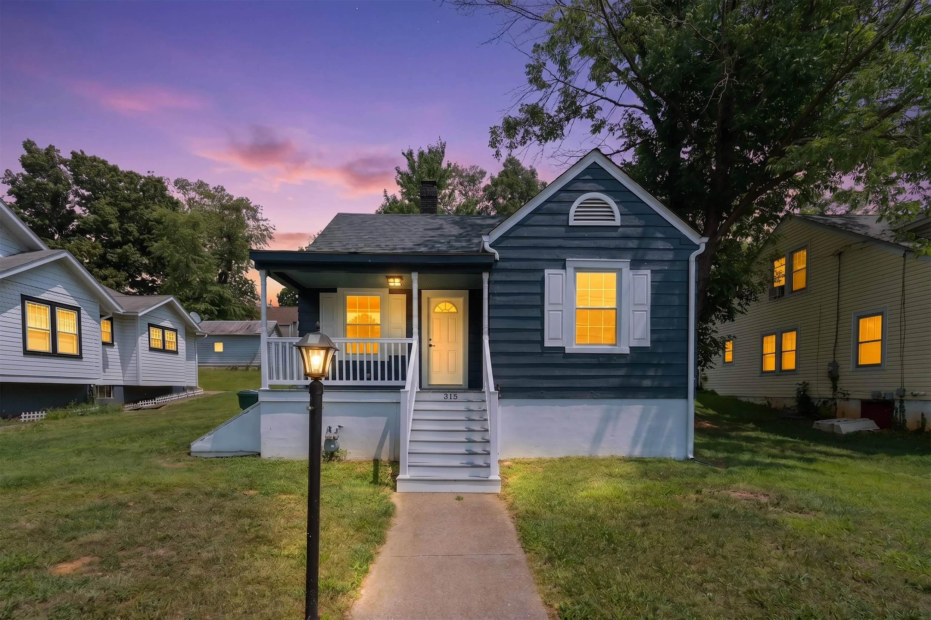 315 Austin Ave