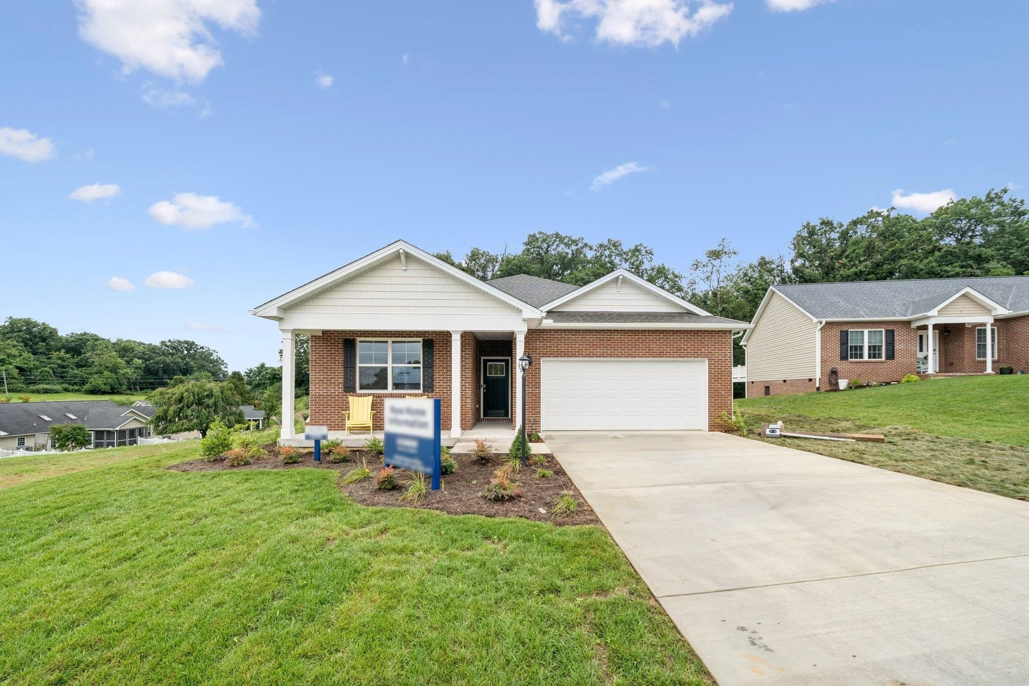 16 River Oak Dr
