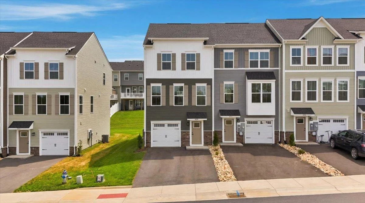 4639 Fountain Bridge Ct