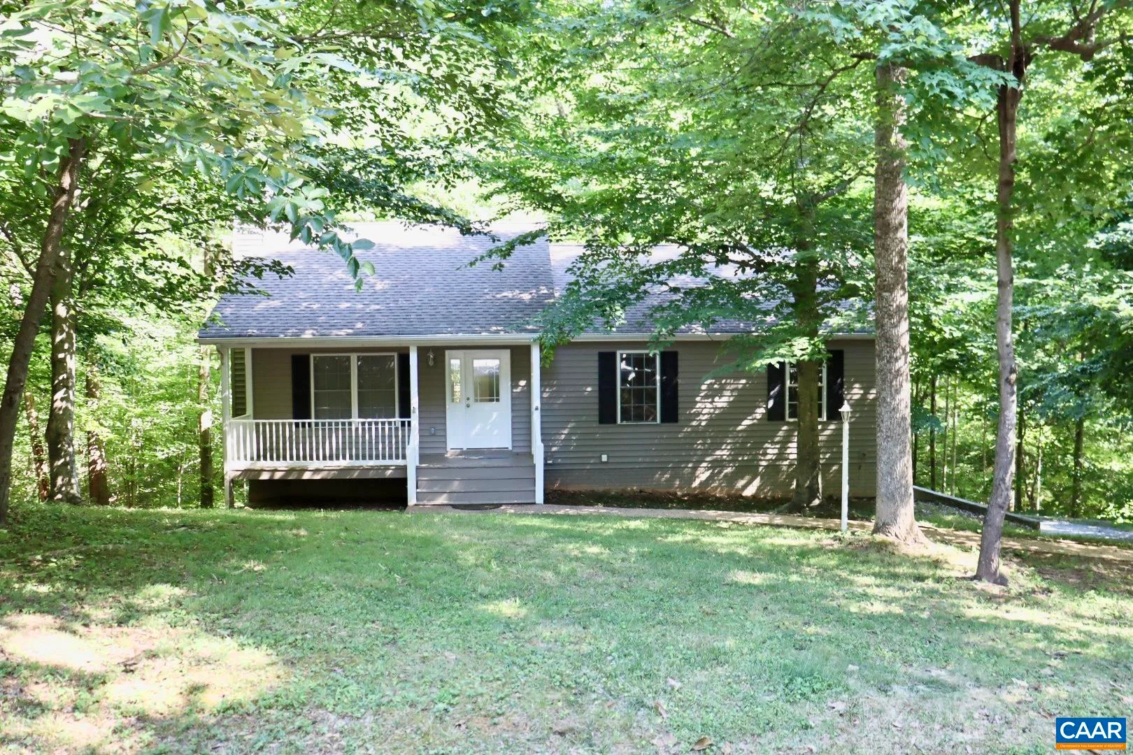 3 Sioux Ct