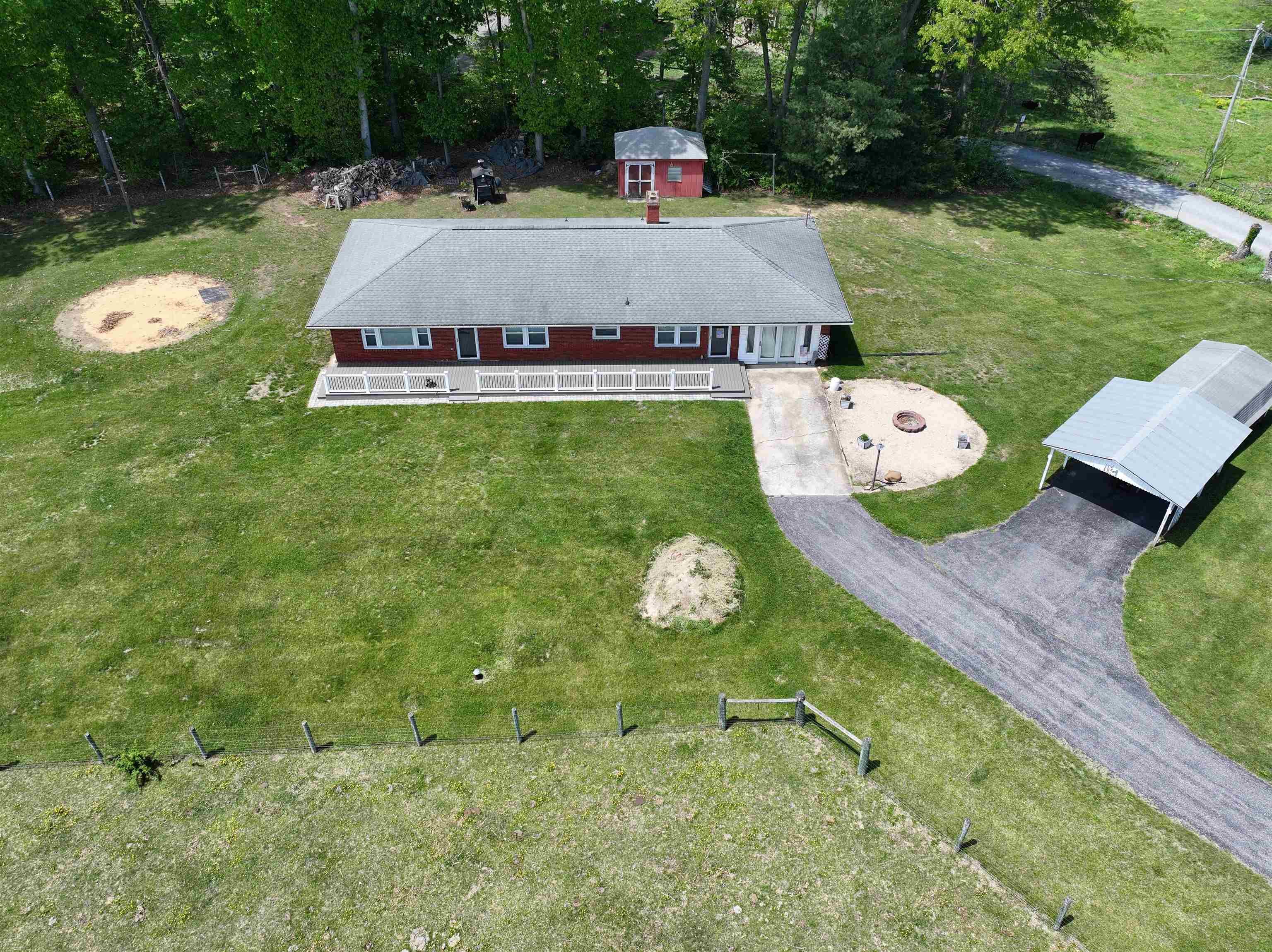 1335 RINACAS CORNER RD