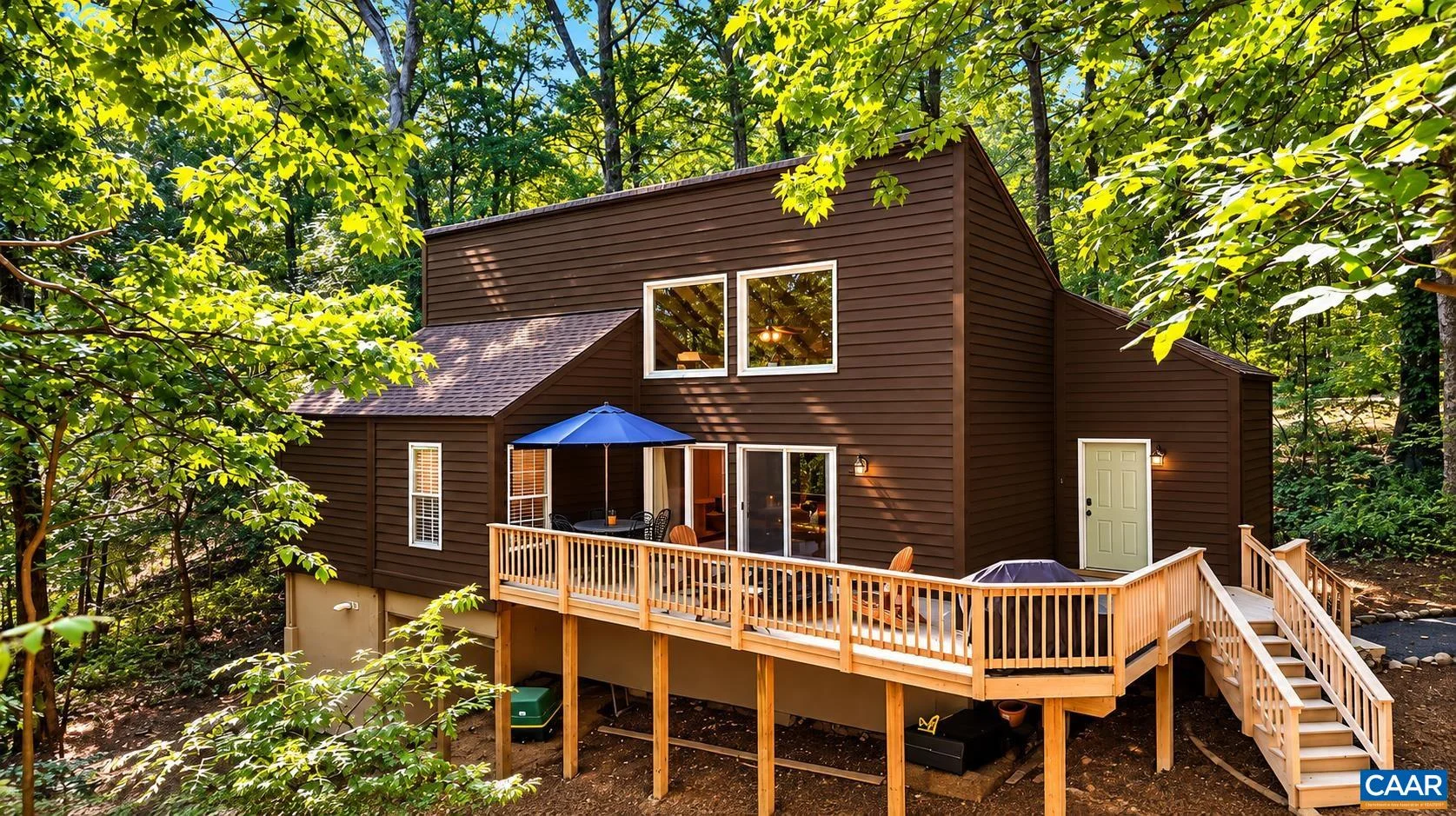 16 Chestnut Ln