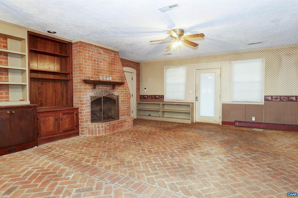 Photo of 5034 Stony Point Pass, Keswick, VA 22947 (MLS # 681605)