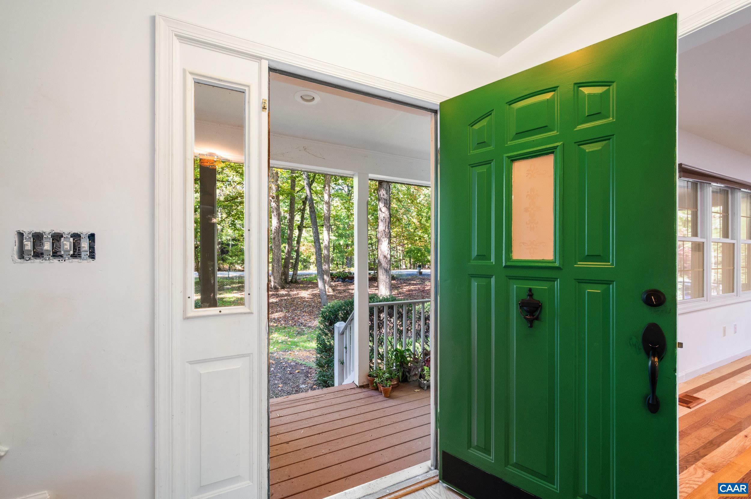 17 LONG LEAF LN