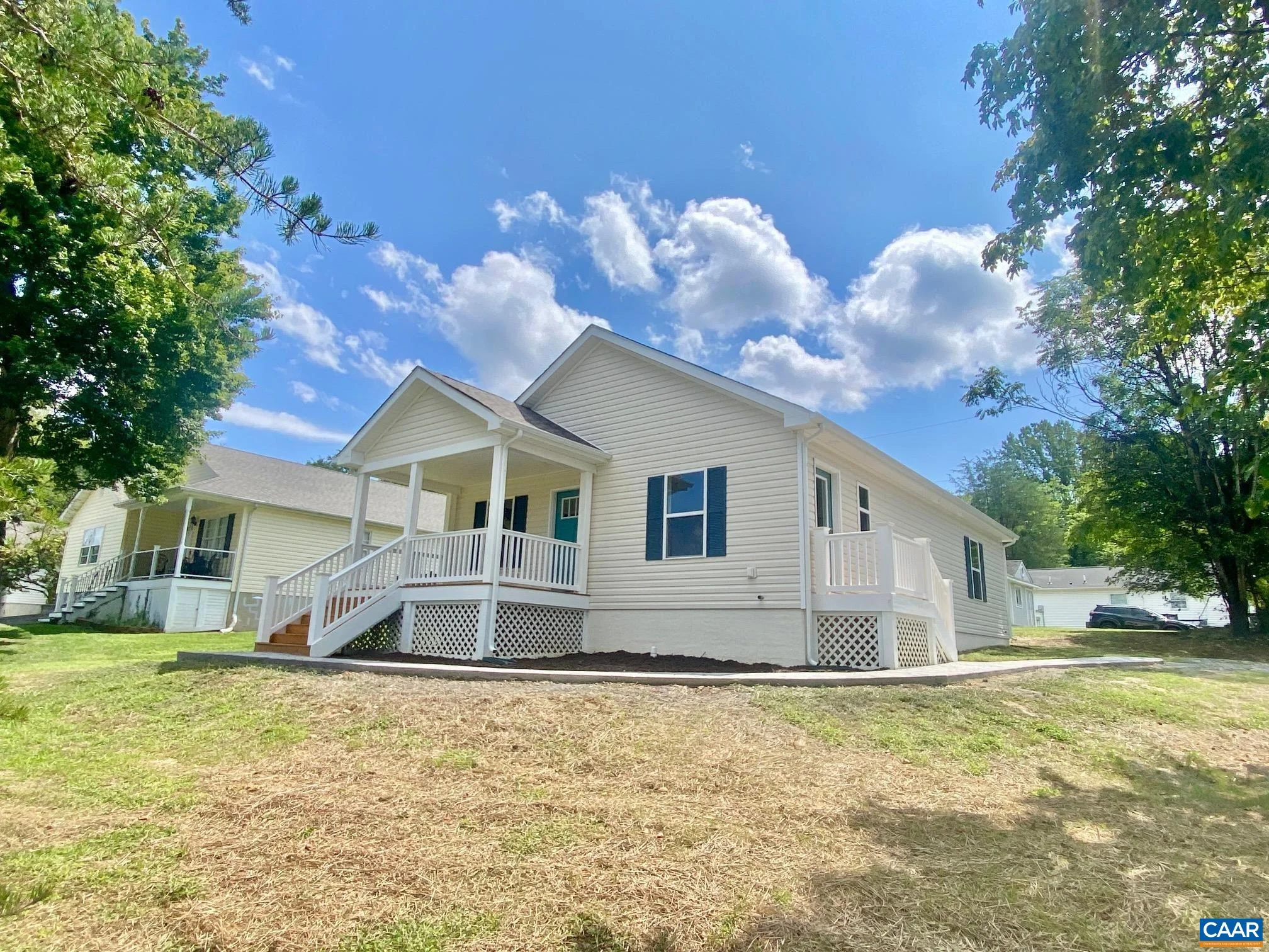 99 Cedar Dr