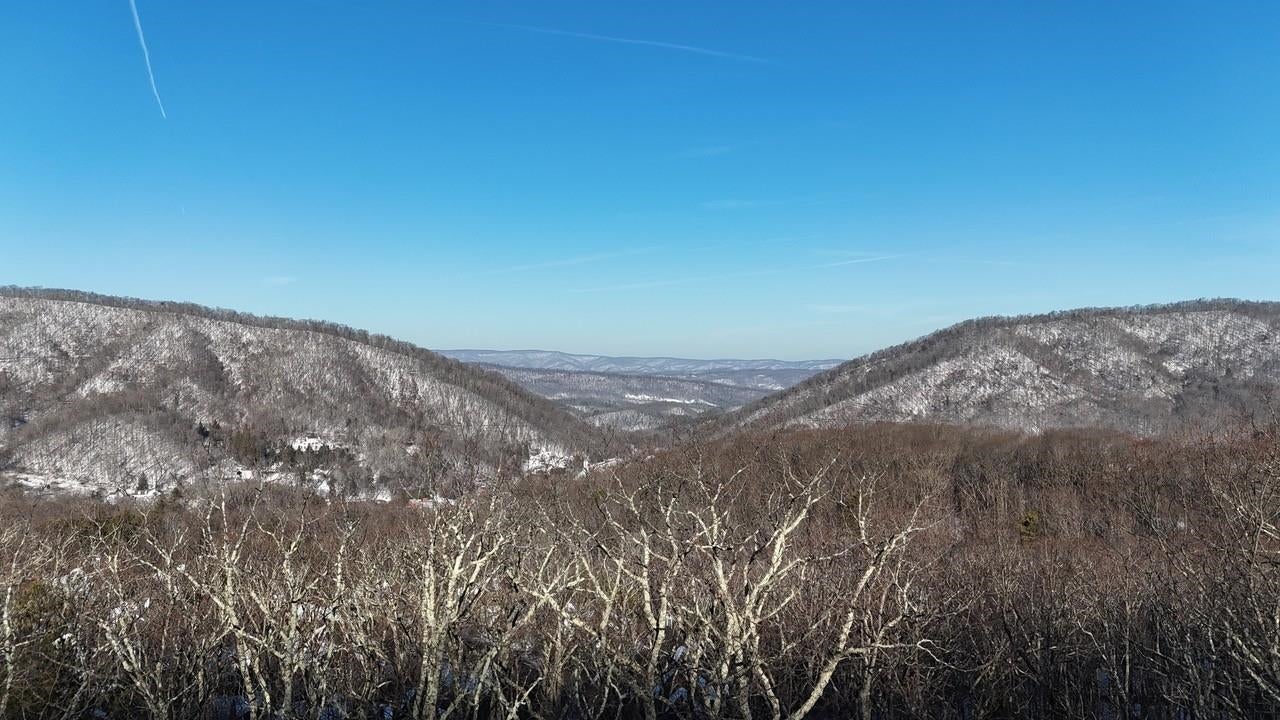3,4,5 SKI SLOPE WAY