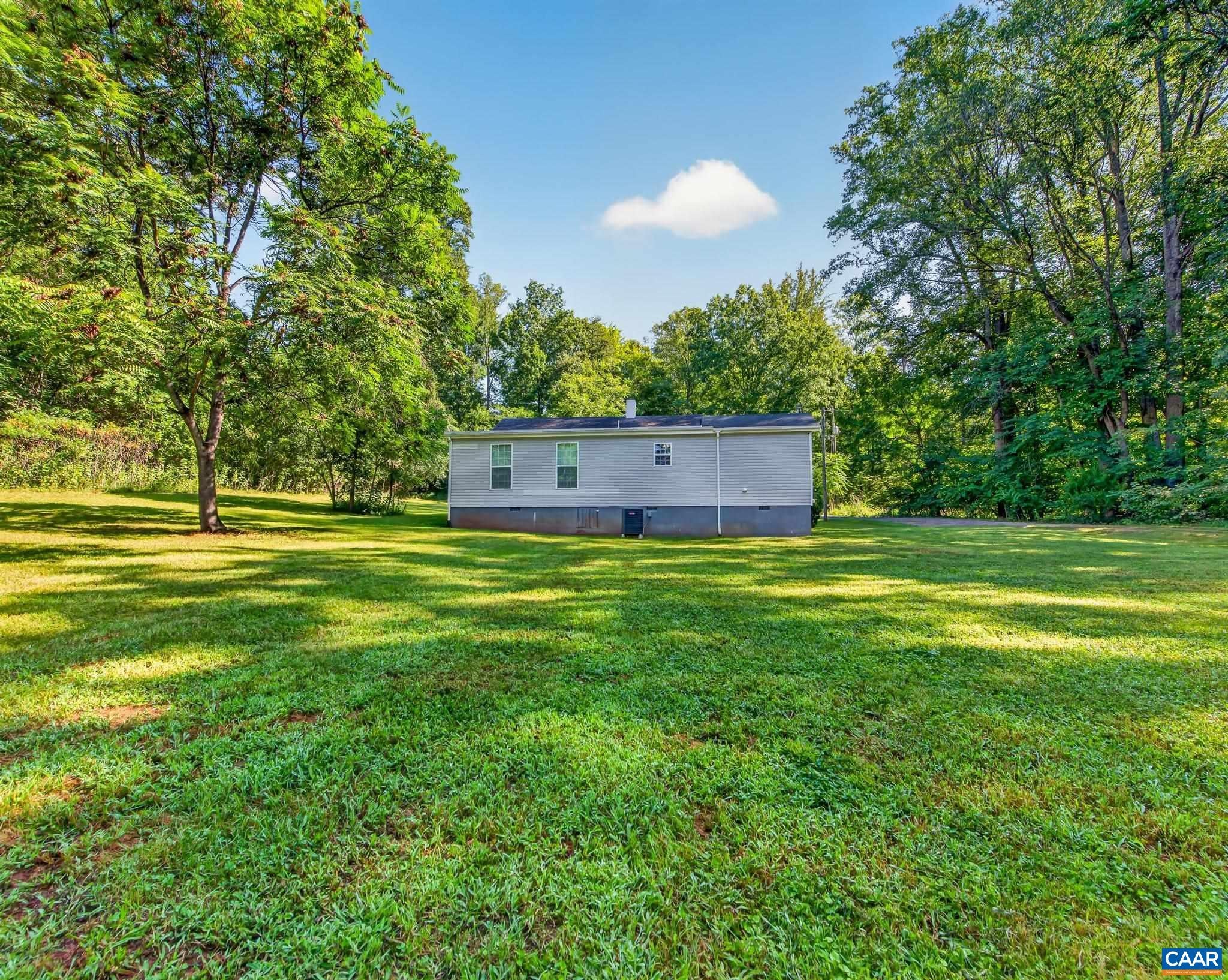 8696 HOWARDSVILLE TPKE