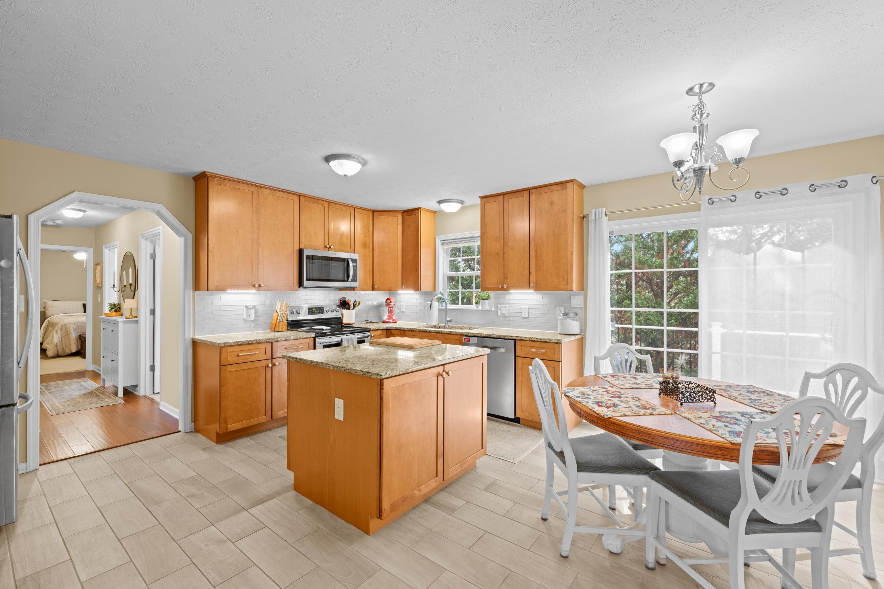 26 DEVONSHIRE CT