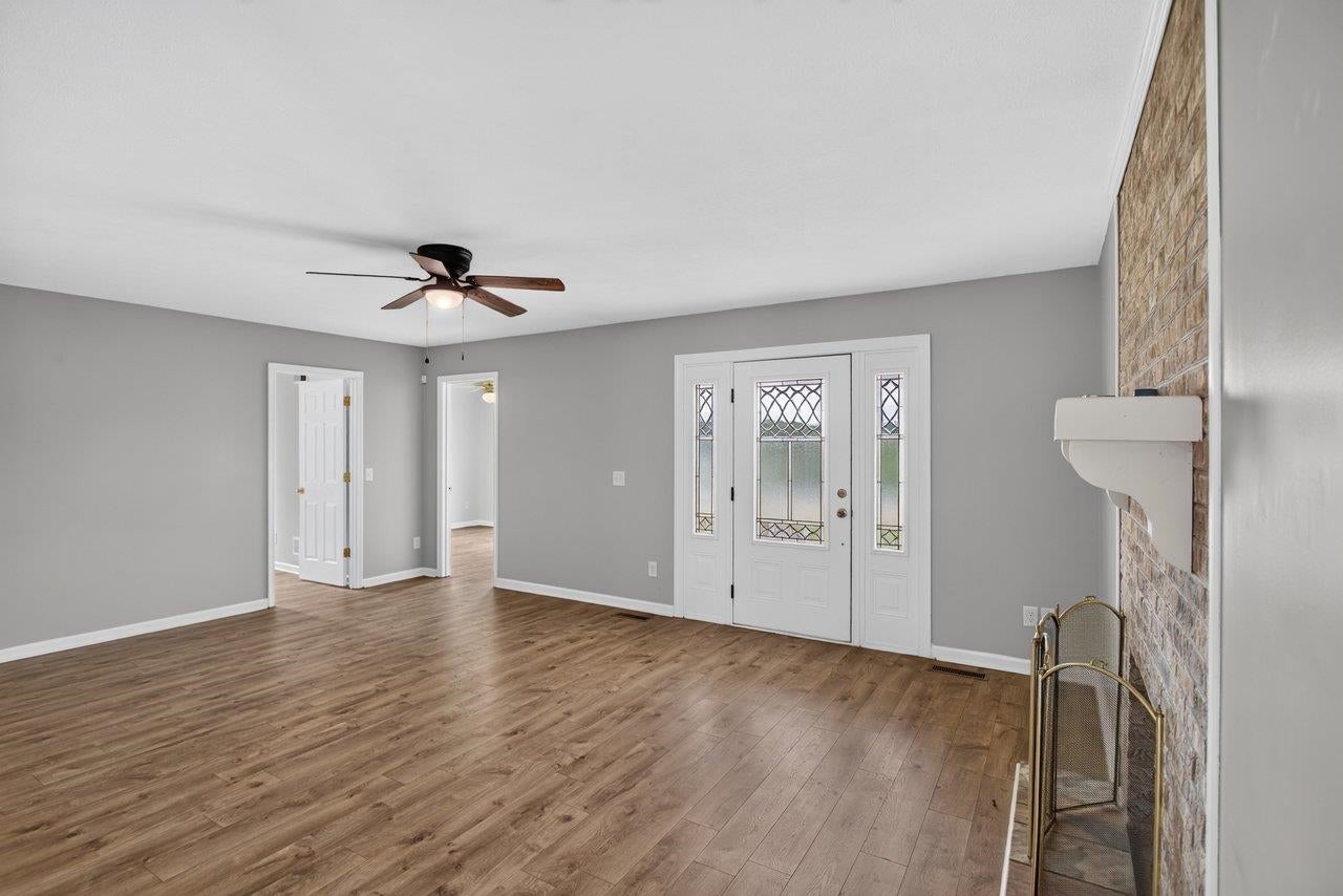 2110 RAMBLEWOOD RD