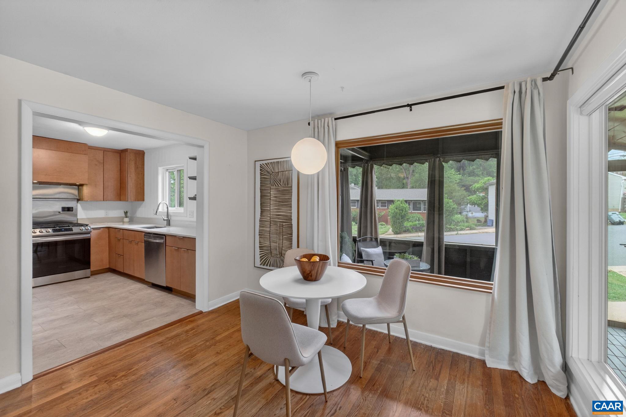 1408 BAKER ST A & B