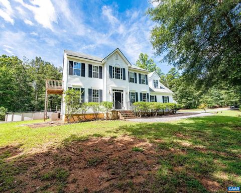 Photo of 571 Paradise Ln, Gordonsville, VA 22942 (MLS # 666602)