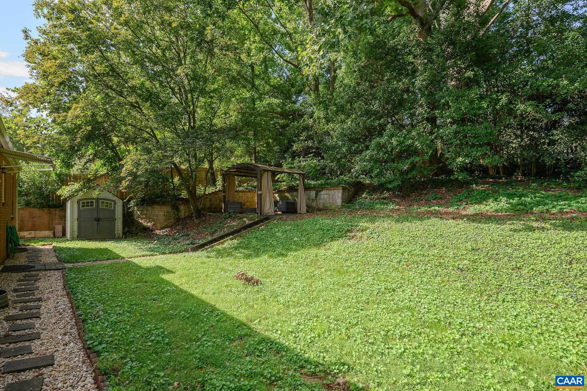 2507 WILLARD DR