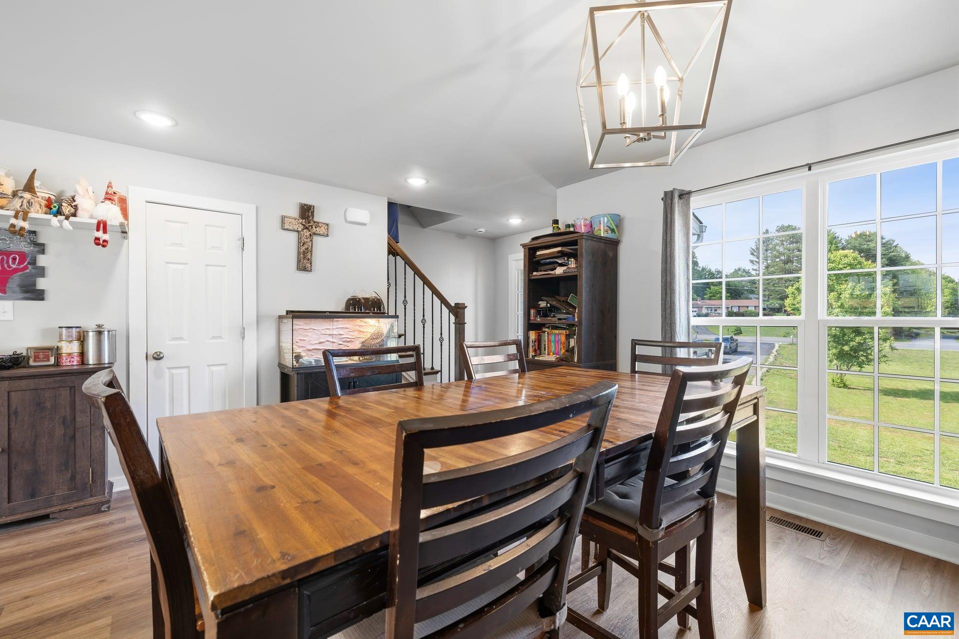 1202 MATTHEW MILL RD