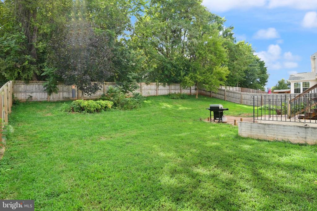 Culpeper, Virginia 22701, United States, 4 Bedrooms Bedrooms, ,4 BathroomsBathrooms,Residential,Pending,203228