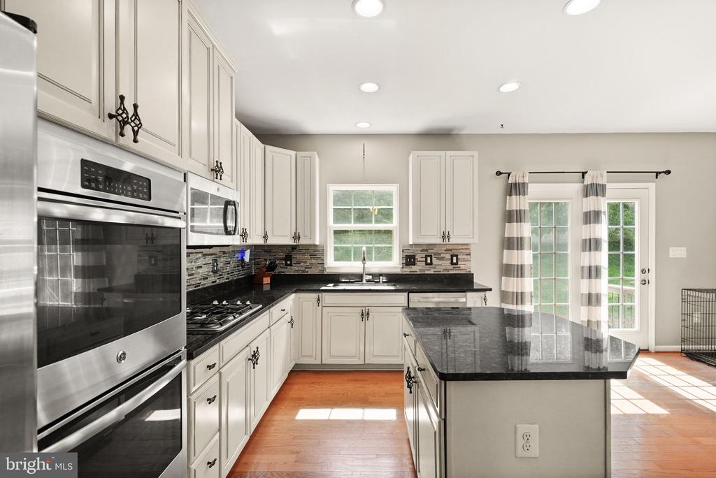 Culpeper, Virginia 22701, United States, 4 Bedrooms Bedrooms, ,4 BathroomsBathrooms,Residential,Pending,203228