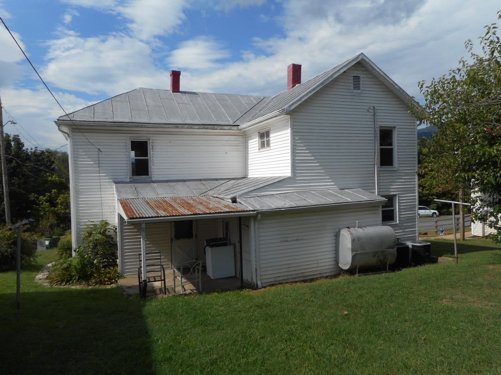 312 FIRST ST