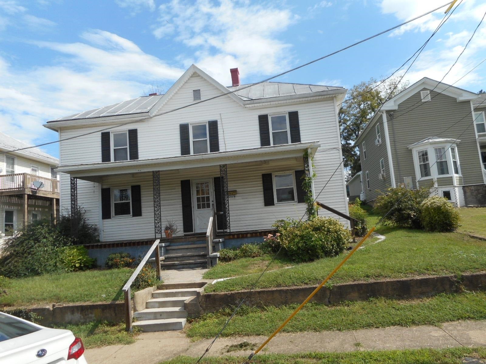312 FIRST ST