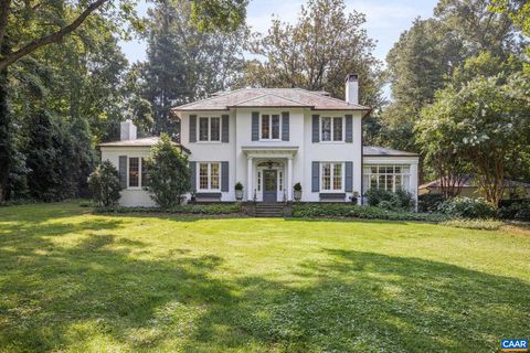 Photo of 1204 Blue Ridge Rd, Charlottesville, VA 22903 (MLS # 667108)