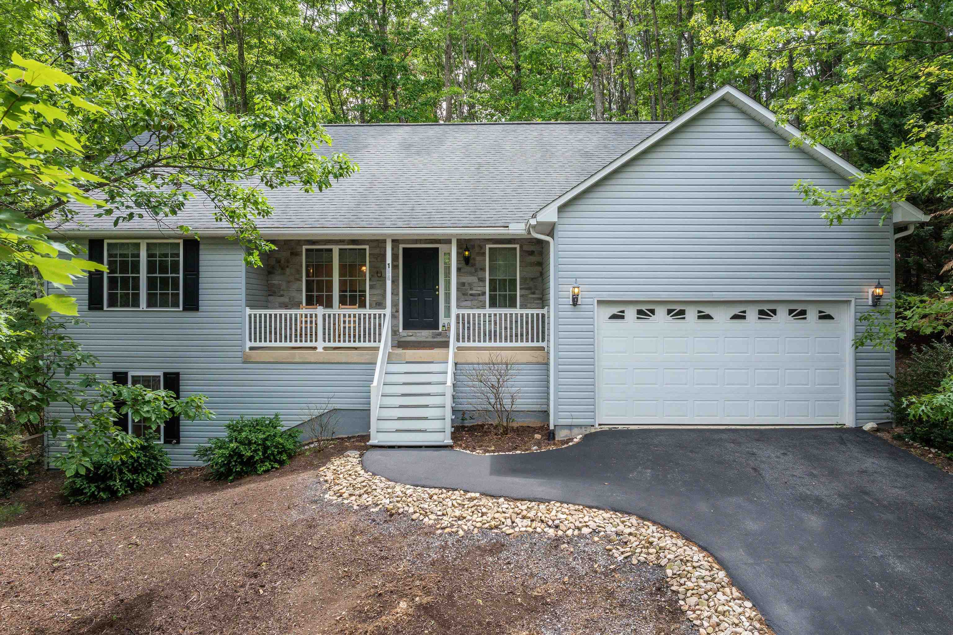 Listing image 6