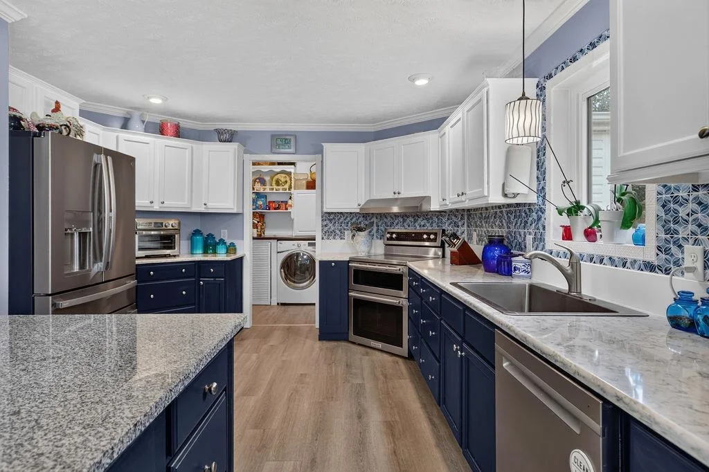 52 Cloverdale Ln, Stuarts Draft, VA, 24477
