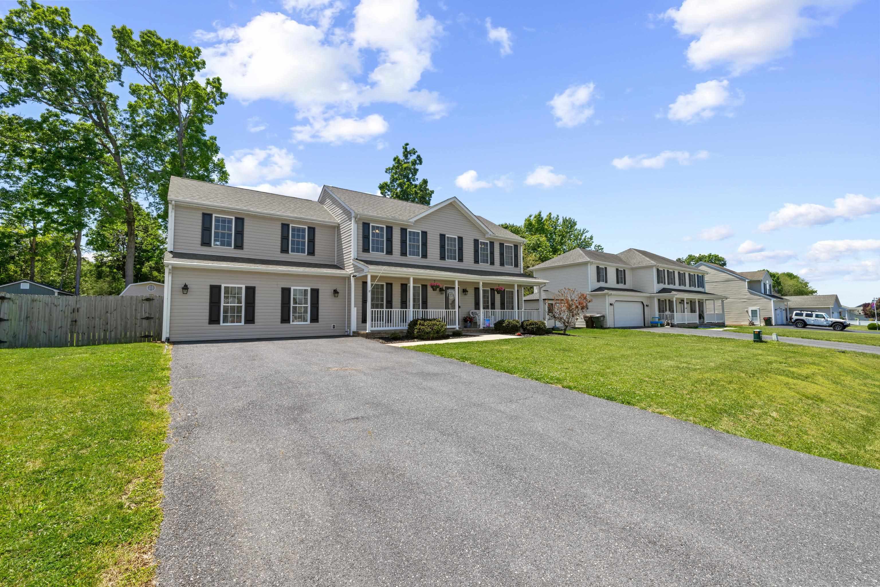 21 LADY SLIPPER DR