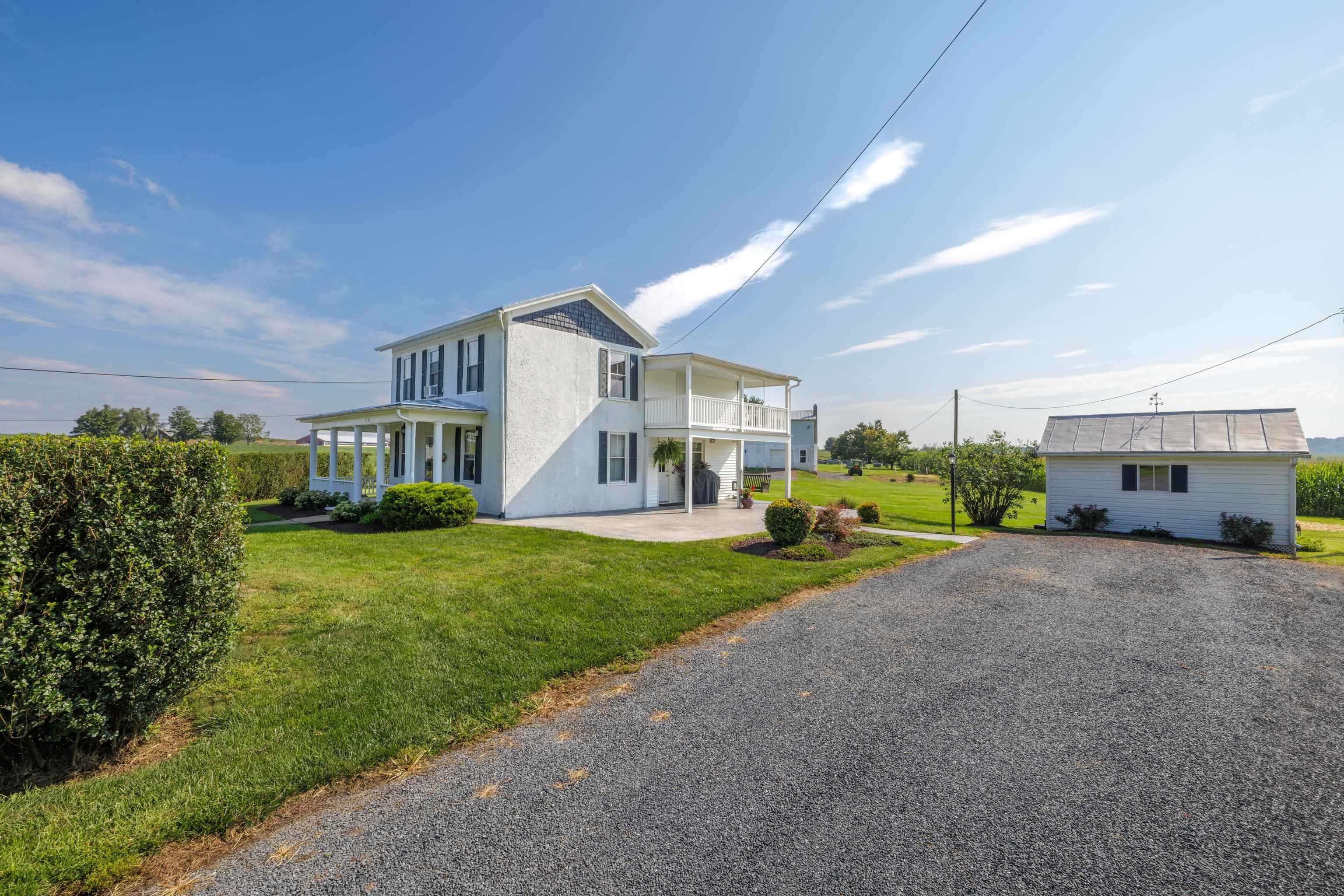 4119 MT CLINTON PIKE