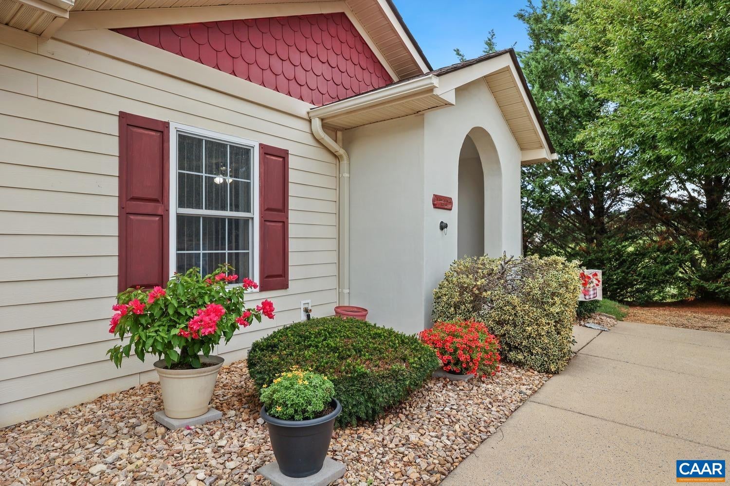 36 ROSE GARDEN LN 104