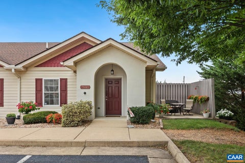 Photo for 36 ROSE GARDEN LN 104