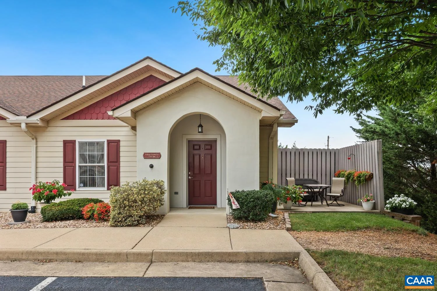 36 Rose Garden Ln Unit 104