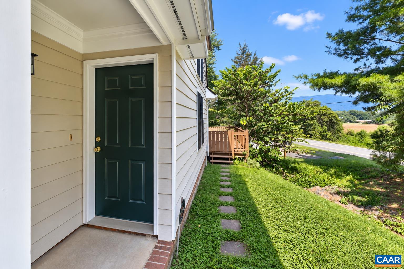 1249 CLOVER RIDGE PL