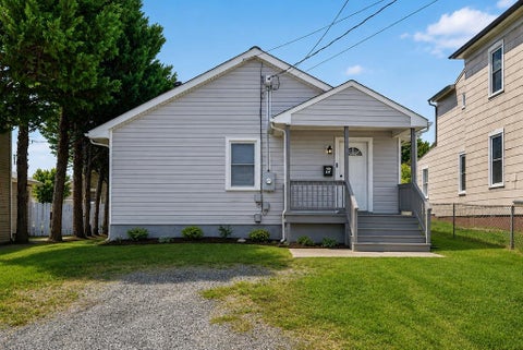 Photo for 14 PEABODY ST E