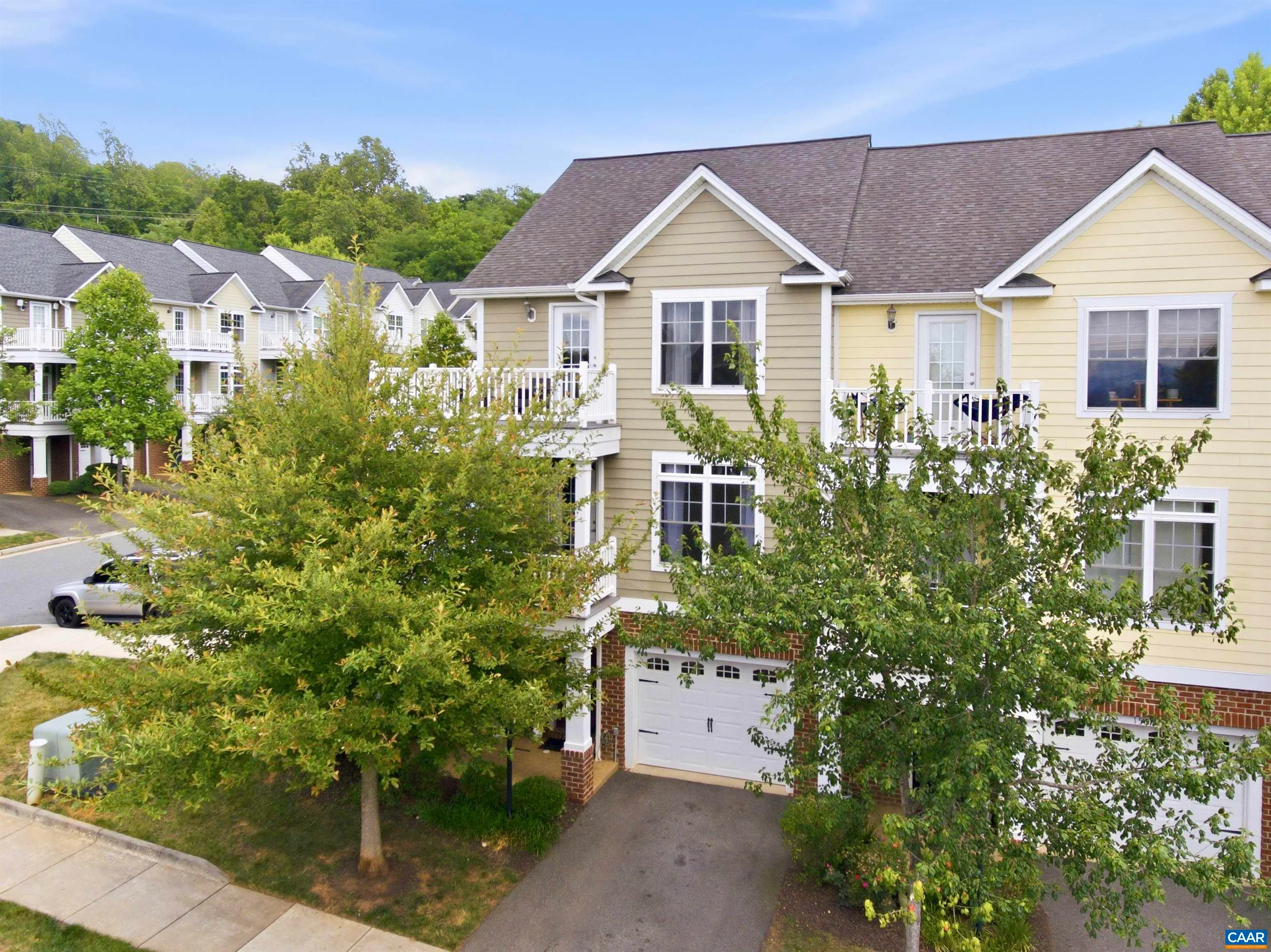 1565 Newcastle Ct