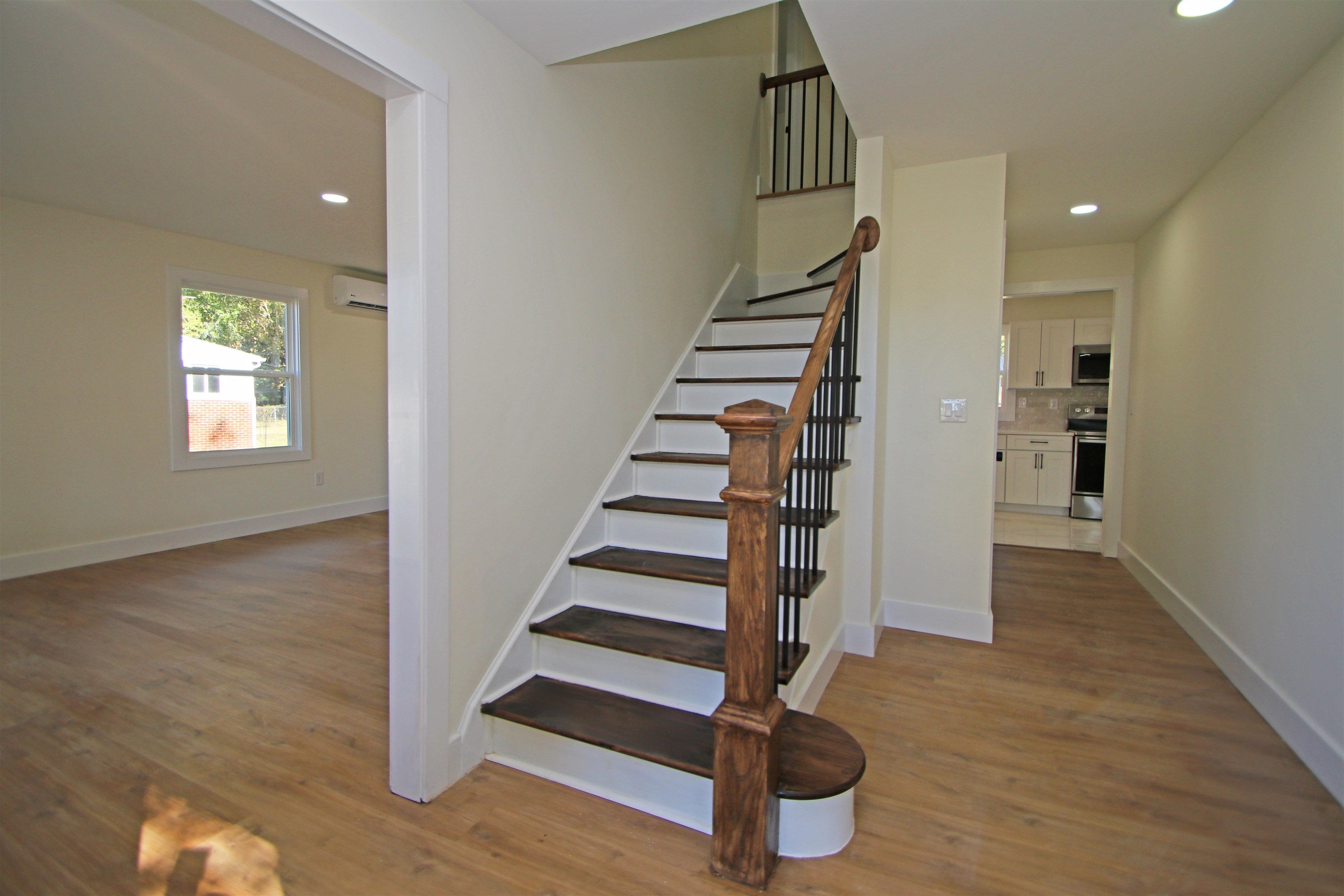 1224 CHERRY AVE