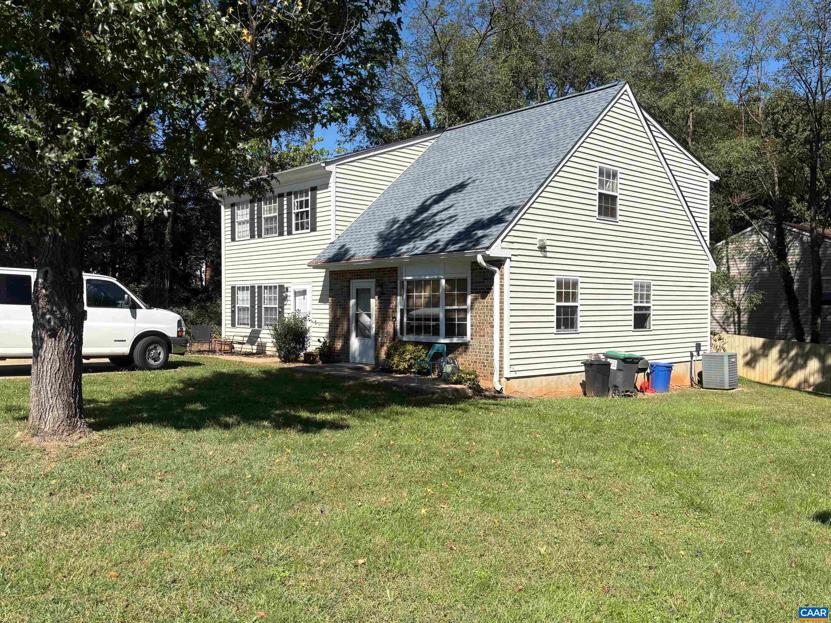 407 HARRIS RD A & B