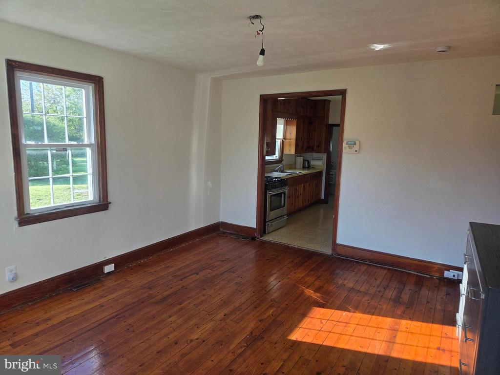 13841 KELLYS FORD RD