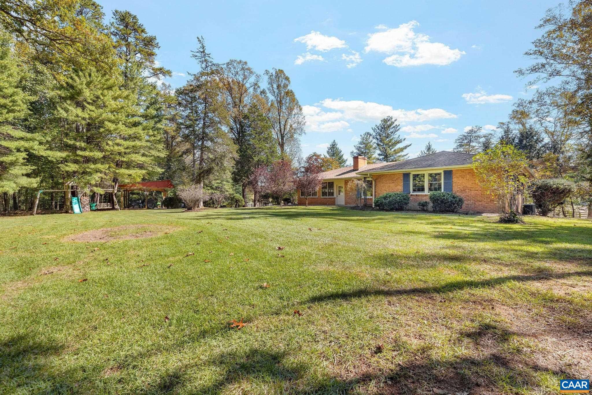 345 FOREST RIDGE RD
