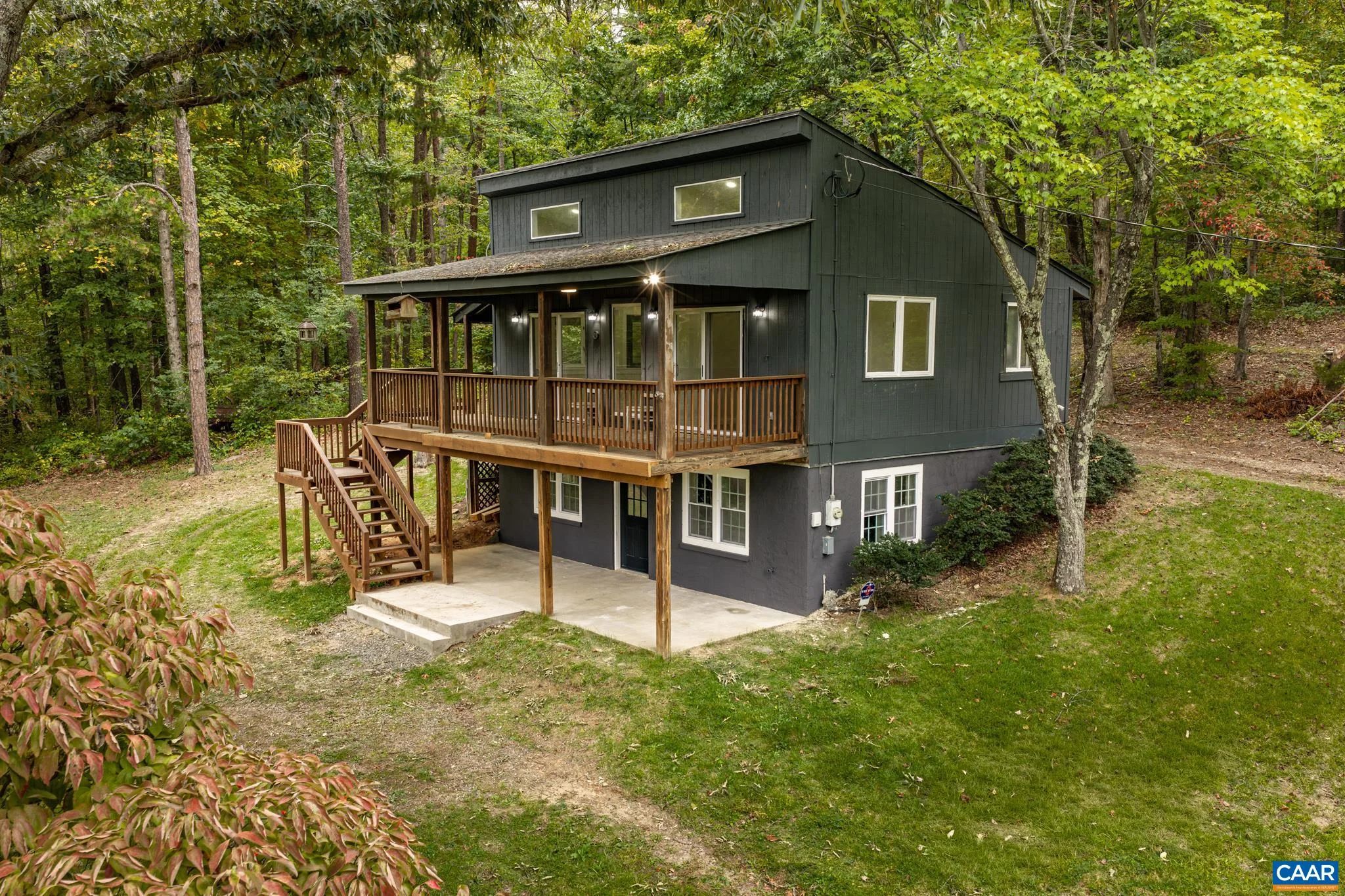 2561 Brokenback Mountain Rd