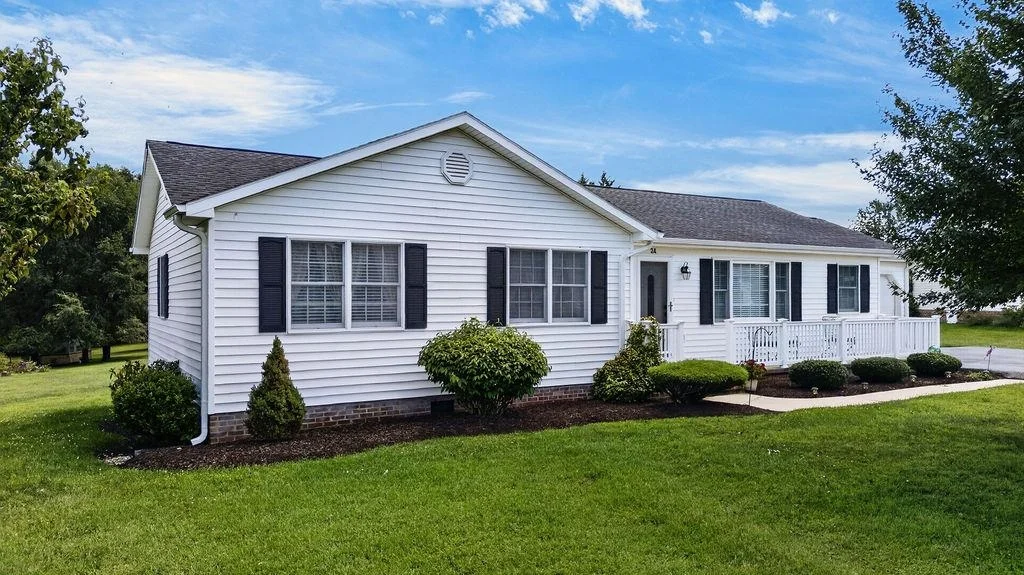24 Warren Cir